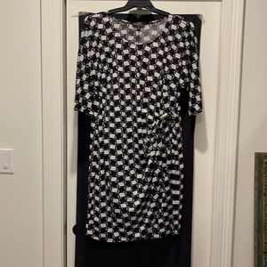 Signature by Robbie Bee dress